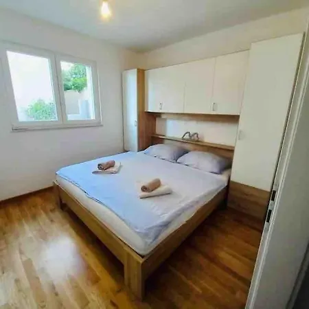 Apartment Makar Makarska