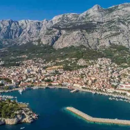 Makar Apartment Makarska